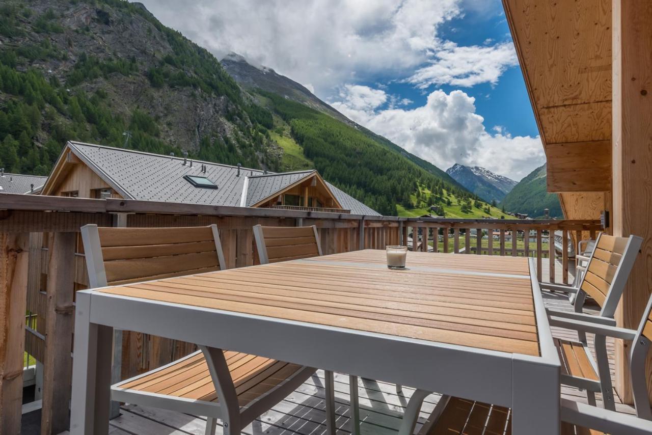 Montela Hotel & Resort - Suiten Saas-Grund Exterior foto